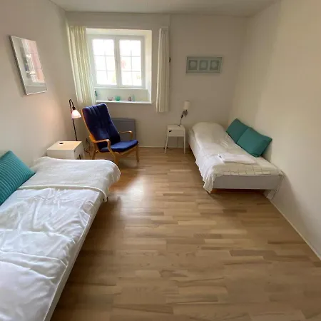 Sostrup Slot * Gjerrild