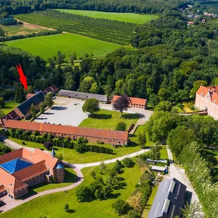 Sostrup Slot 호텔 Gjerrild