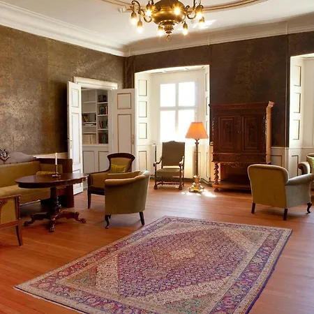 Sostrup Slot Hotel *