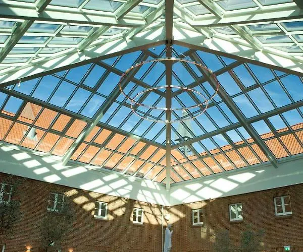 Hotel Sostrup Slot *