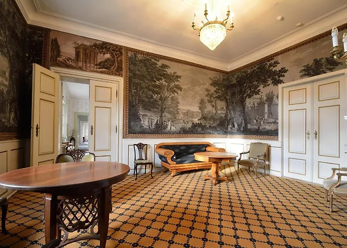 Hotel Sostrup Slot Gjerrild