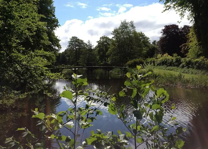 Sostrup Slot * Gjerrild