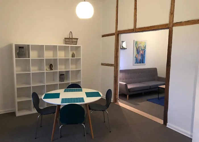 Sostrup Slot * Gjerrild